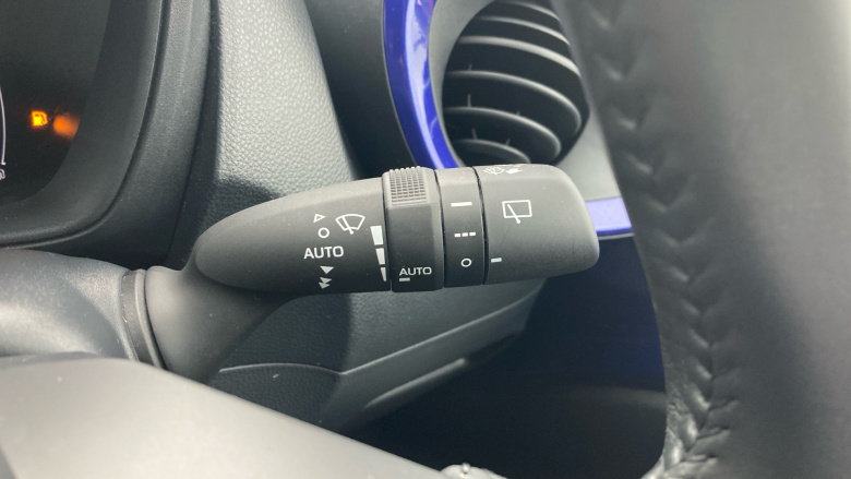 Toyota Aygo X 1.0 VVT-i Edge 5dr Petrol Hatchback